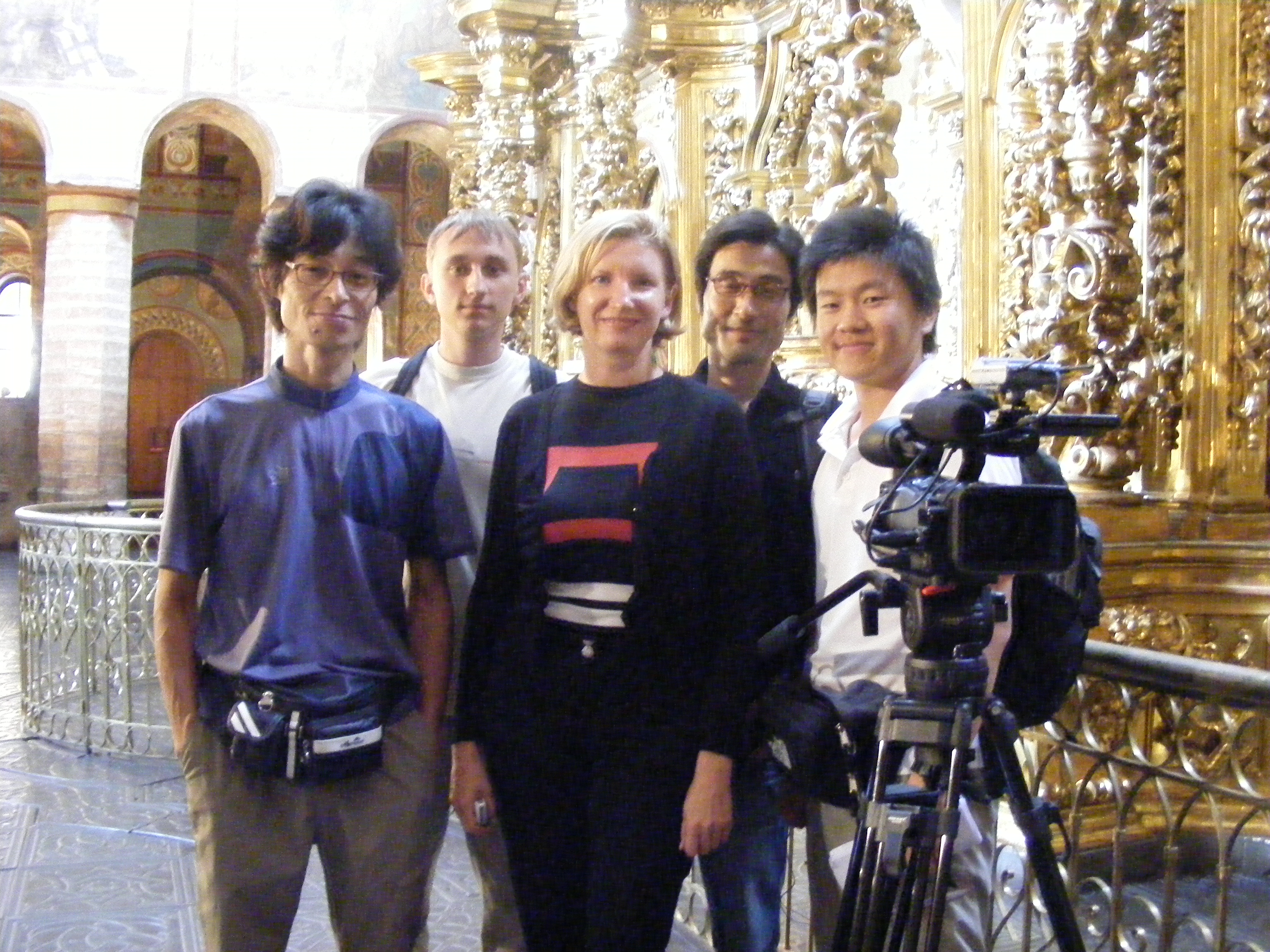 Світ. Тема Подорожі: Межа між Сходом і Заходом, Україна