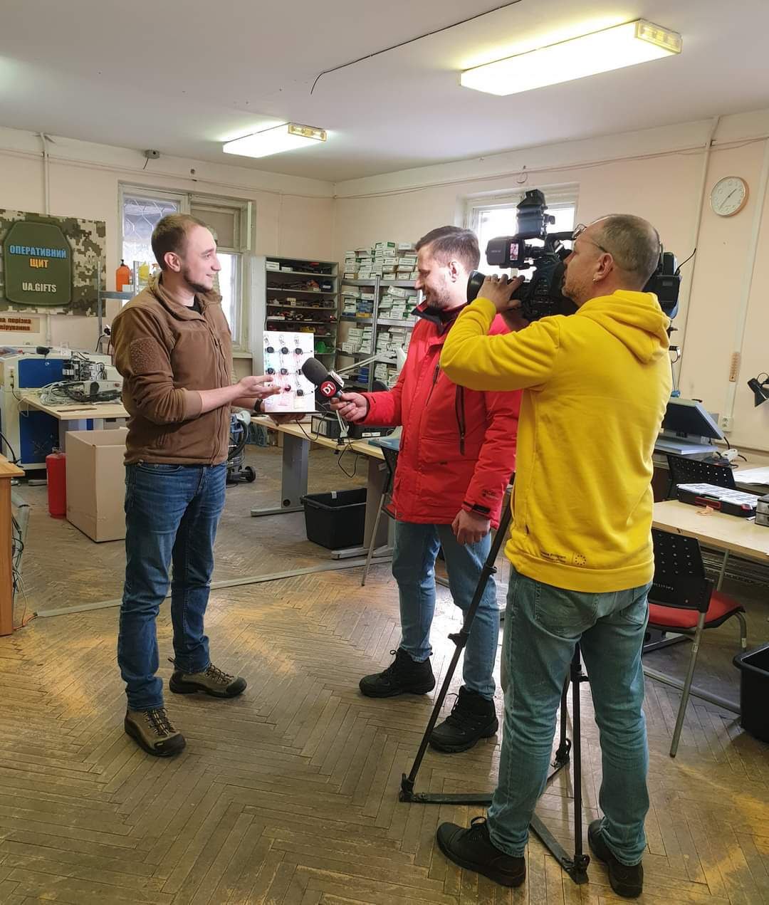 Телеканал D1. Щодо теперішньої ситуації з можливим повномасштабним російським вторгненненням.